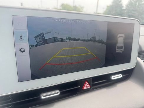 Used 2024 Hyundai Ioniq 5 SEL AWD/4WD image 4