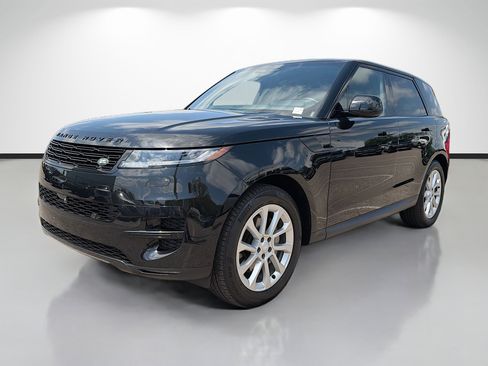 Used 2025 Land Rover Range Rover Sport SE image 7