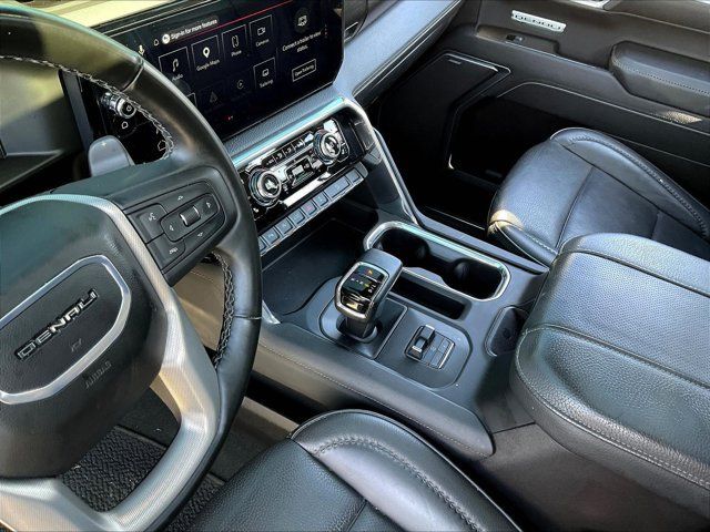 Used 2025 GMC Sierra 1500 Denali AWD/4WD image 11