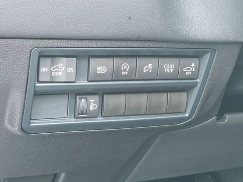 Used 2025 Toyota Tundra Limited w/ Nightshade Package AWD/4WD image 18