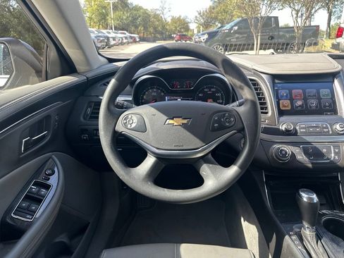 Used 2019 Chevrolet Impala LS FWD image 13