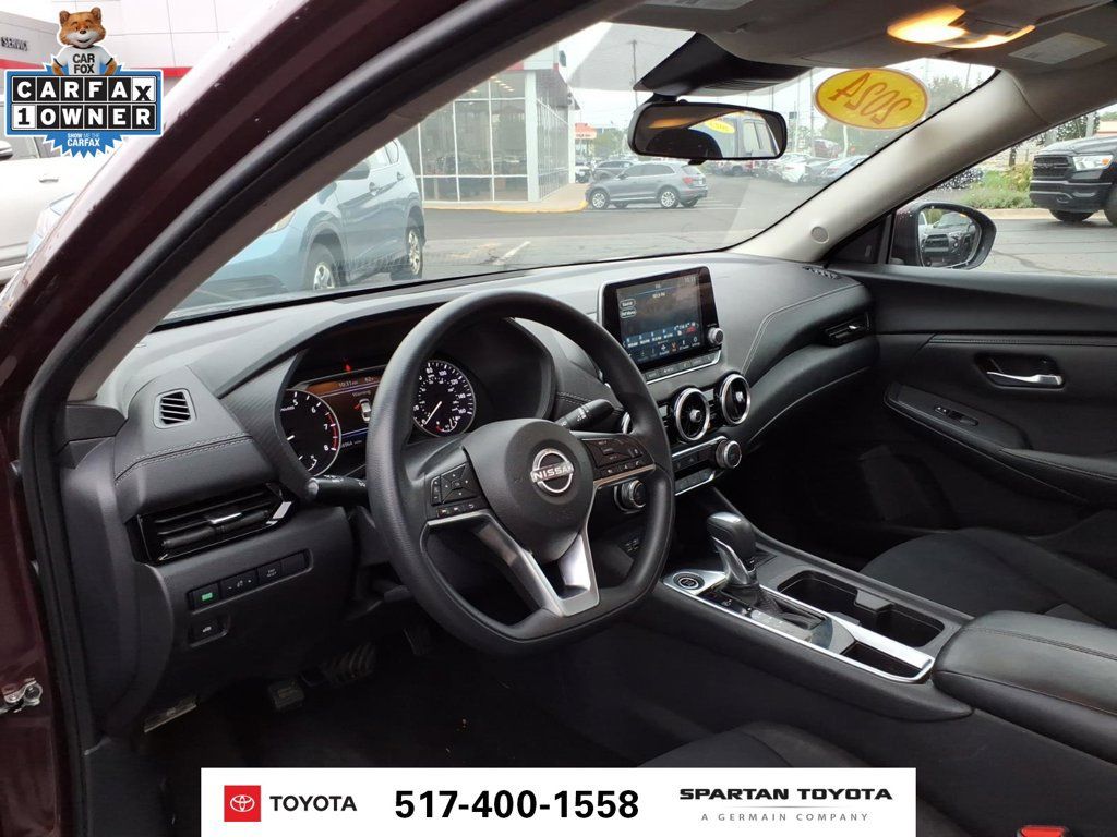 Used 2024 Nissan Sentra SV FWD image 14