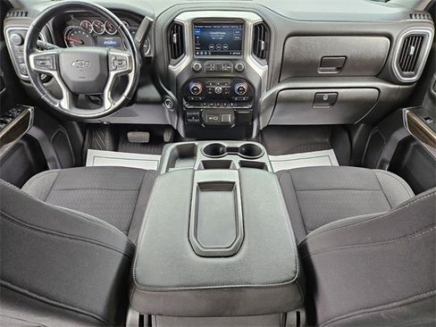 Used 2021 Chevrolet Silverado 1500 RST image 12
