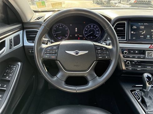 Used 2017 Genesis G80 3.8 w/ Option Group 02 image 17