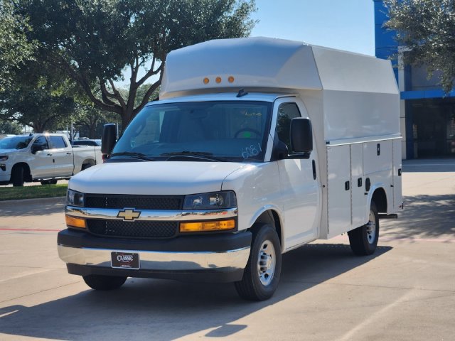New 2026 Chevrolet Express 3500 w/ Power Convenience Package RWD image 10