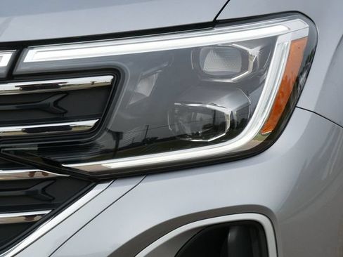 Certified 2026 Volkswagen Atlas SE AWD/4WD image 10