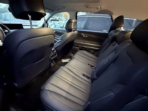 Used 2024 Genesis GV80 2.5T image 9