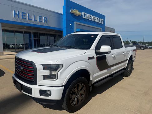 Used 2016 Ford F150 Lariat w/ Equipment Group 502A Luxury AWD/4WD image 3