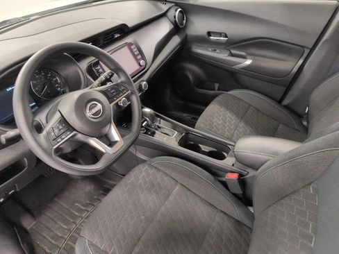 Used 2024 Nissan Kicks SV FWD image 10