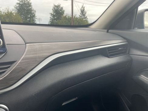 Used 2025 Nissan Altima 2.5 SV image 30