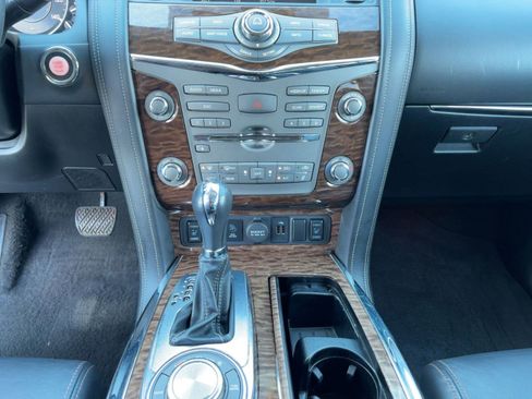 Used 2020 Nissan Armada SL w/ Premium Package image 19