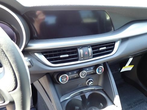 New 2025 Alfa Romeo Stelvio Sprint w/ Convenience Package image 19