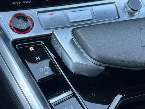 Used 2024 Audi Q8 e-tron Prestige w/ Prestige Package image 22