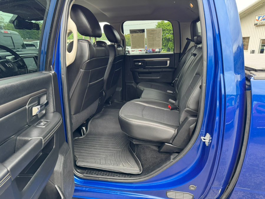 Used 2014 RAM 1500 Sport w/ Convenience Group AWD/4WD image 18
