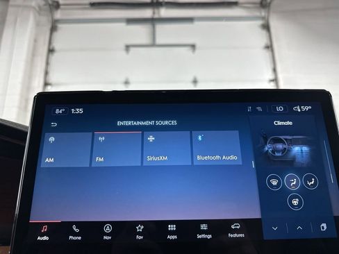 Used 2023 Lincoln Navigator L Reserve image 32