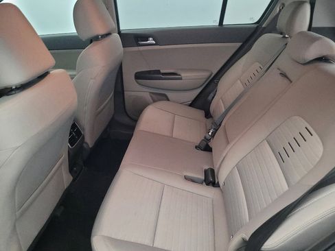 Used 2018 Kia Sportage LX w/ LX Popular Package image 18