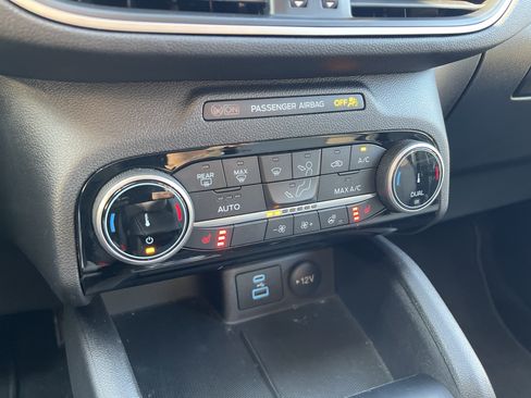 Used 2022 Ford Escape SE w/ Convenience Package AWD/4WD image 20
