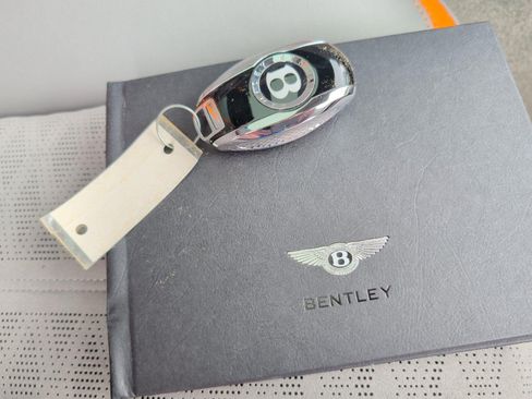New 2025 Bentley Flying Spur Plug-In Hybrid AWD/4WD image 45