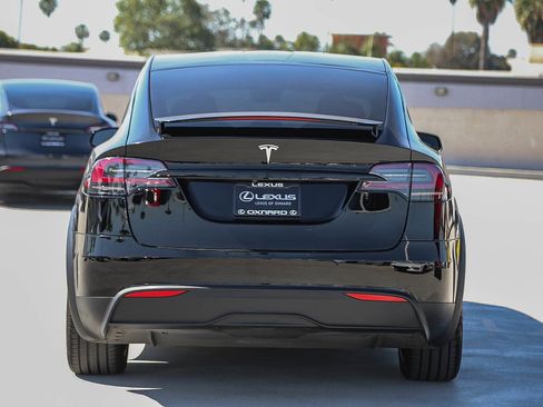 Used 2023 Tesla Model X AWD/4WD image 6
