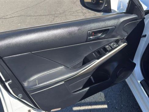 Used 2016 Lexus IS 200t w/ Navigation System Package RWD image 6