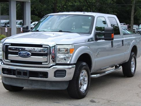 Used 2015 Ford F250 XLT AWD/4WD image 3
