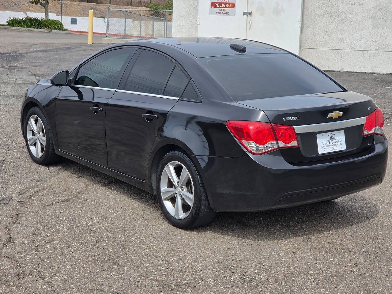 Used 2015 Chevrolet Cruze LT FWD image 9