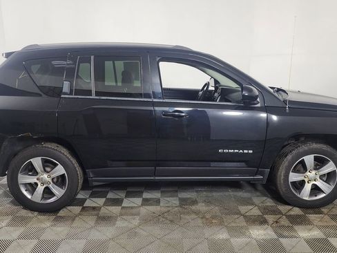 Used 2017 Jeep Compass High Altitude image 8