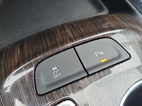 Used 2024 Chevrolet Malibu LT w/ Midnight Edition image 23