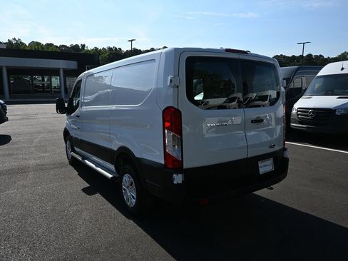Used 2024 Ford Transit 250 Low Roof w/ Exterior Upgrade Package RWD image 4