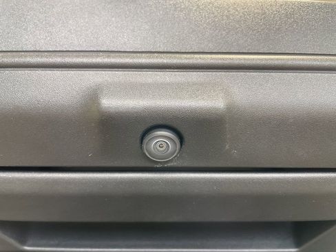 Used 2022 Ford F150 XLT w/ Equipment Group 301A Mid AWD/4WD image 8