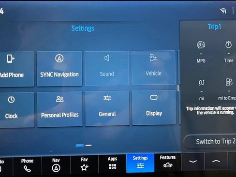 Used 2025 Ford F150 Lariat w/ Equipment Group 502A High AWD/4WD image 37