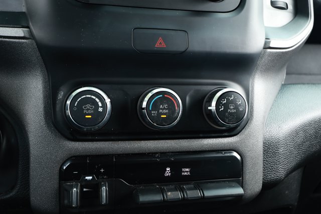 Used 2024 RAM 2500 Tradesman AWD/4WD image 19