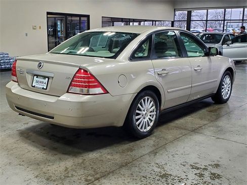 Used 2005 Mercury Montego Premier image 4