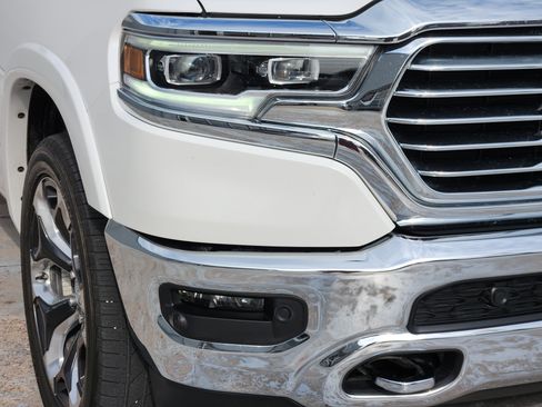 Used 2024 RAM 1500 Limited AWD/4WD image 10