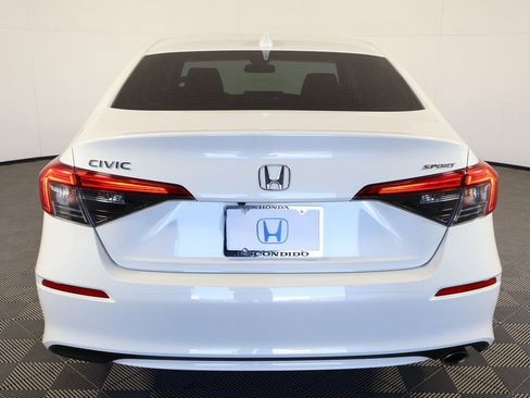 Used 2024 Honda Civic Sport image 5