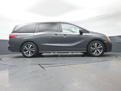 Certified 2023 Honda Odyssey Touring image 40