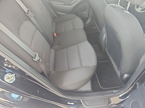 Used 2018 Kia Forte LX image 36