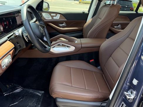 Certified 2025 Mercedes-Benz GLE 350 4MATIC image 18