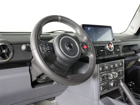 Used 2025 INEOS Grenadier AWD/4WD image 15