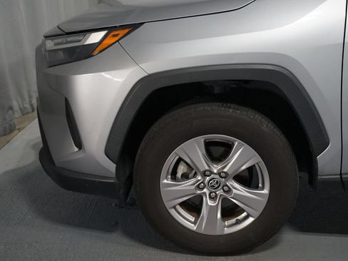 Used 2023 Toyota RAV4 XLE w/ Convenience Package FWD image 5