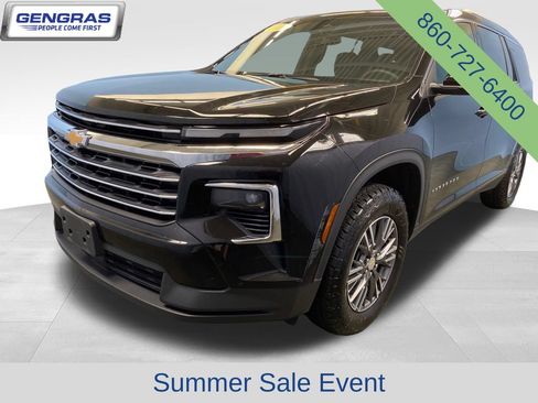 Used 2024 Chevrolet Traverse LT w/ Trailering Package AWD/4WD image 48