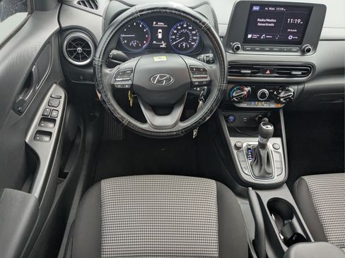 Used 2022 Hyundai Kona SE FWD image 13