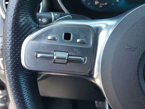 Used 2020 Mercedes-Benz GLC 300 4MATIC Coupe image 17