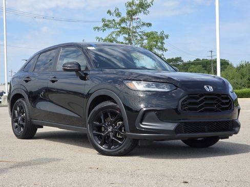 Used 2024 Honda HR-V Sport image 2
