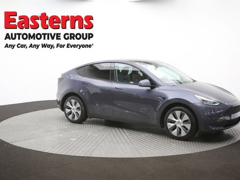 Used 2022 Tesla Model Y Long Range AWD/4WD image 47