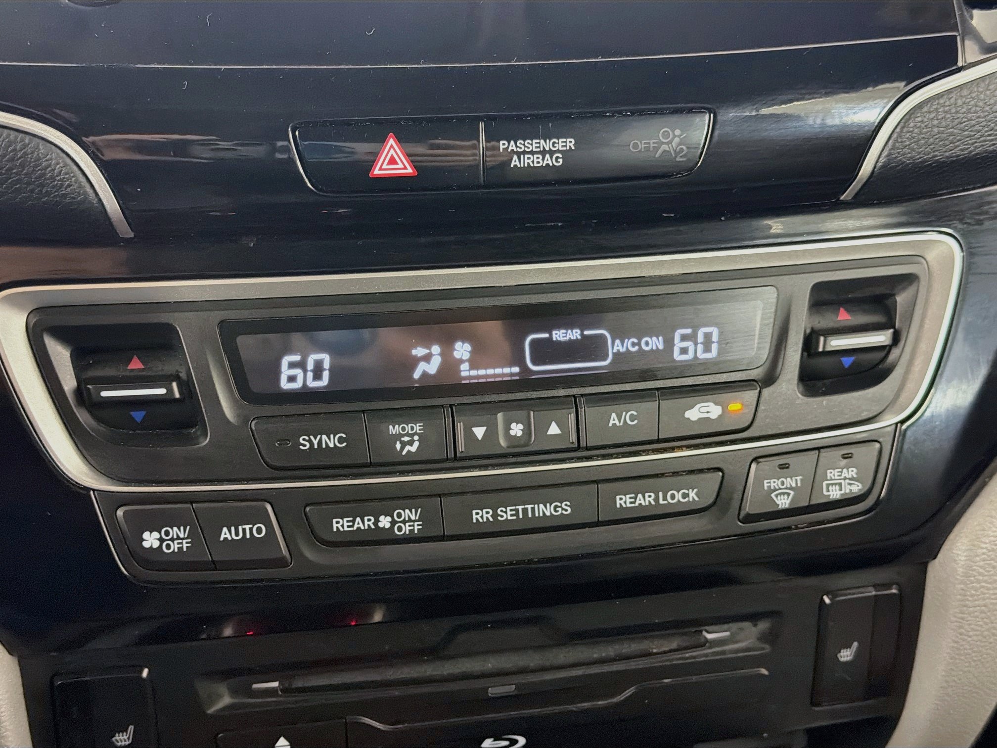 Used 2021 Honda Pilot Touring image 23