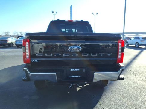 Used 2023 Ford F250 Lariat w/ Lariat Ultimate Package image 4