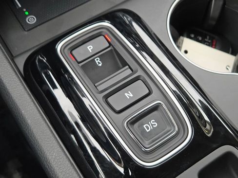 New 2026 Honda Pilot Touring image 18