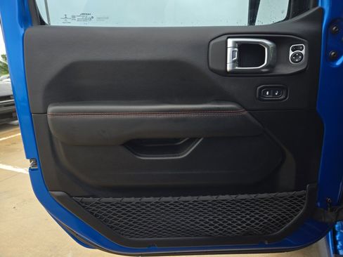 Used 2020 Jeep Gladiator Rubicon image 19