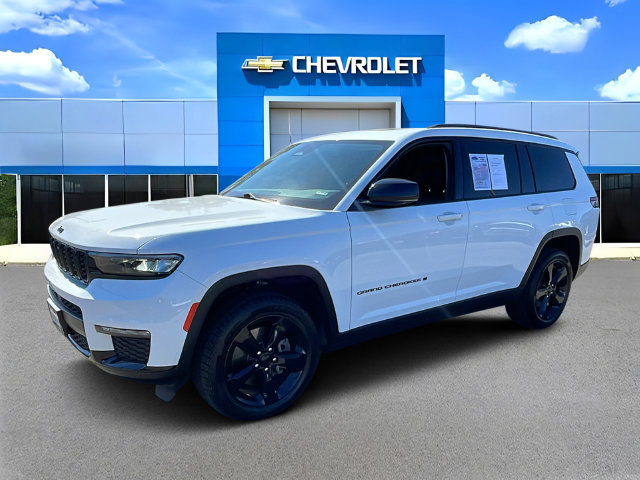 Used 2023 Jeep Grand Cherokee L Limited w/ Black Appearance Package RWD image 7